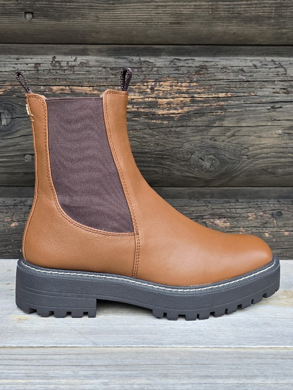 Sam Edelman Laguna Urban Utility Minimalist Platform Lug Sole Chelsea Boots 7.5M - Picture 2 of 16